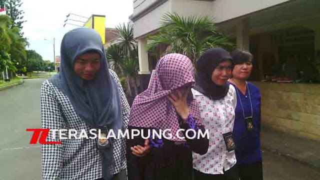 Sutriah Tempelkan Pisau Panas di Kemaluan Anak Kandungnya karena Sering Dibilang Jablai