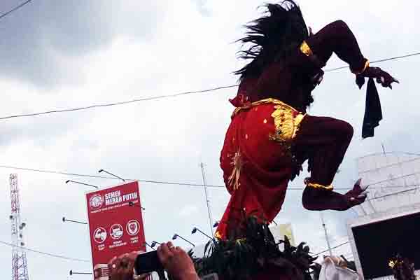 Video: Festival Ogoh-Ogoh 2016 di Bundaran Tugu Adipura Bandarlampung (1)