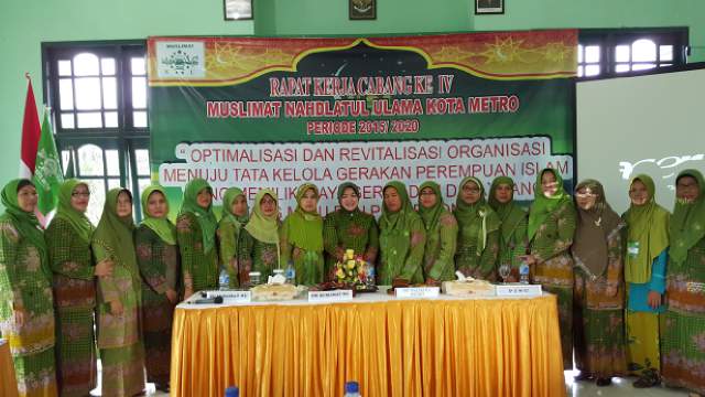 Ketua TP PKK Metro Buka Rakercab Muslimat NU
