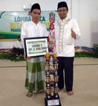 Santri Ponpes Madarijul ‘Ulum Juarai Lomba Baca Kitab Kuning