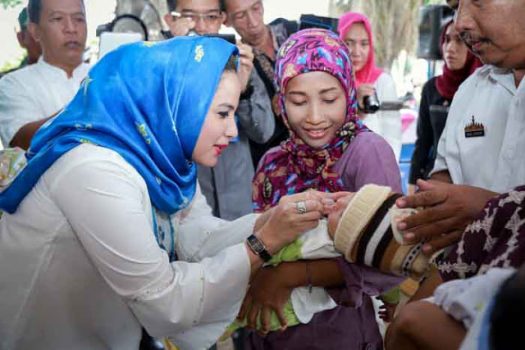 Yustin Hadiri Bakti Sosial HUT ke-3 Majelis Ar-Ridho