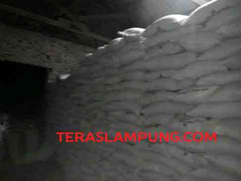 Polda Lampung Sita 300 Sak Pupuk Tak Sesuai Label Unsur Hara