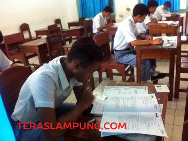 UN SMA/MA/SMK di Lampung Utara Berlangsung Lancar