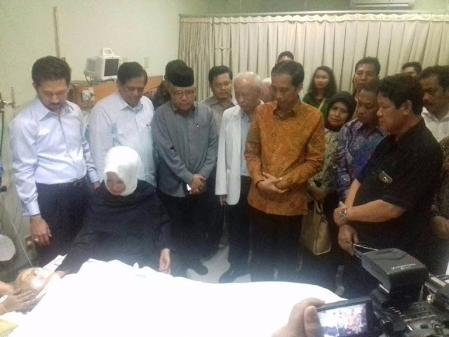 Presiden Jokowi Melayat Gubernur Kepri di RS Abdi Waluyo