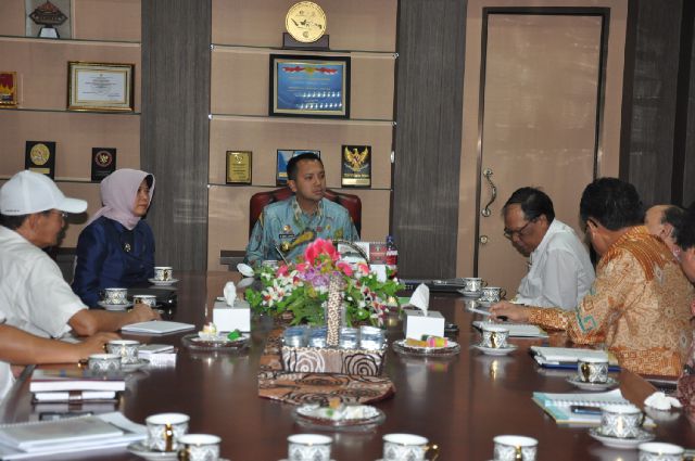 Gubernur Ridho: Pendidikan Gratis Hingga SMA di Lampung Mulai Diterapkan pada 2017