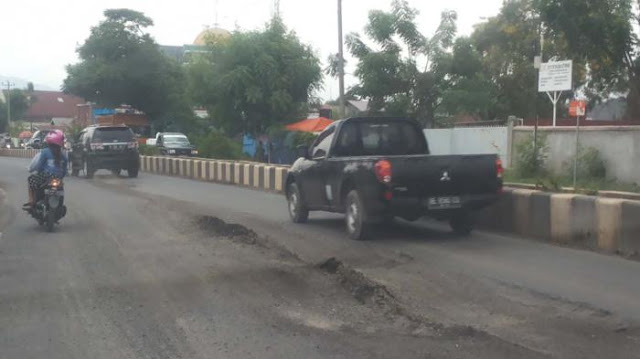 Dianggarkan Rp 2,5 M, Proyek Median Jalan di Jl Yos Sudarso Bandarlampung akan Dilanjutkan