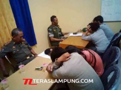 Razia Sat Pol PP, Dua Pasang Muda-Mudi dan Seorang Perempuan Diamankan dari Dua Hotel di Kotabumi