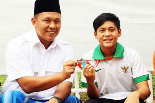 Bupati Mustafa Bangga, Pesepak Bola Lampung Tengah Antarkan Indonesia Juara 3 di Barcelona