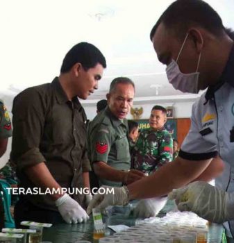 Cegah-Berantas Narkoba, Kodim Lampura Lakukan Tes Urine bagi Anggota TNI