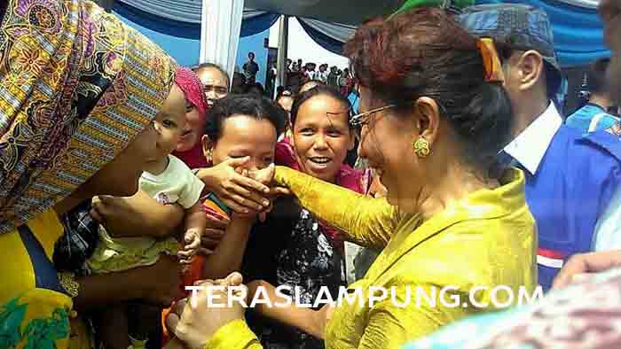 Menteri Susi Pudjiastuti: Era “Illegal Fishing” Telah Usai