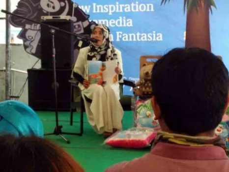 Iin Mutmainah, Maestro Dongeng dari Kemiling