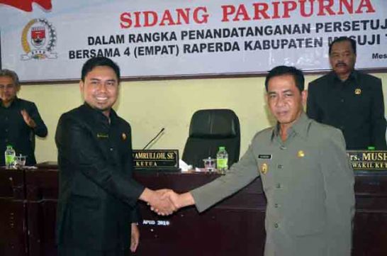 DPRD dan Pemkab Mesuji Setujui Empat Raperda