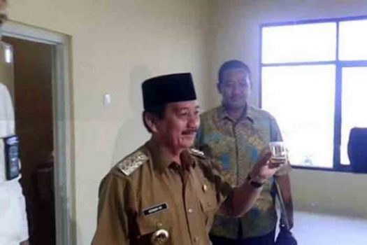 Berantas Narkoba, Walikota Herman HN dan 150-an PNS Pemkot Bandarlampung Lakukan Tes Urine
