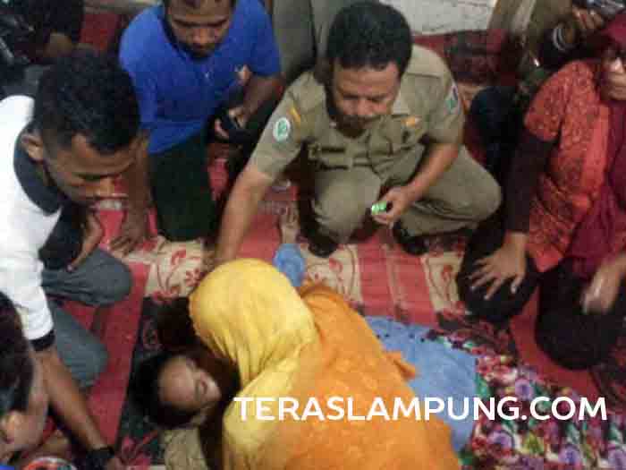 Bertemu Kak Seto, Ibu Siswi SD Korban Pembunuhan di Lamtim Jatuh Pingsan