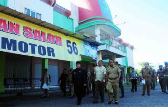 Ada Tempat Karaoke, Bupati Zainudin Hasan Nilai Hotel 56 Kalianda Salahi Perizinan