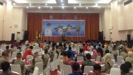 Gubernur Ridho Ficardo Ramah Tamah dengan Mahasiswa Lampung di Bandung