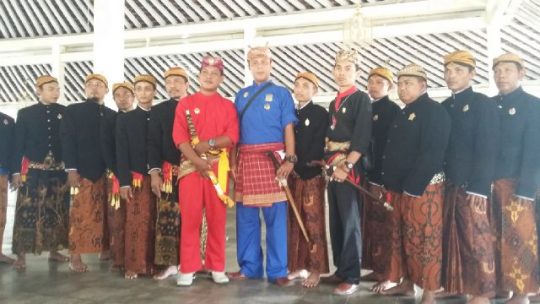Keluarga Kerajaan Skala Brak dan Punggawa Adat Saibatin Makhga Legun Silaturahmi ke Kraton Solo