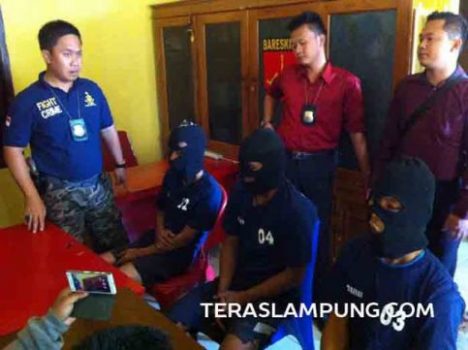 Para Pelaku Perkosa dan Bunuh Siswi SMK Muhammadiyah Kotabumi Saat Korban Pingsan