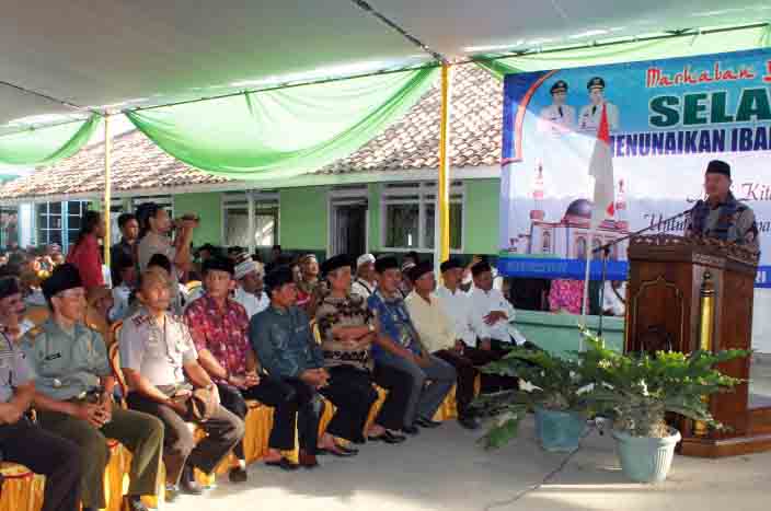 Safari Ramadan di Srikencono, Bupati Mustafa Ajak Warga Bangun Kampung