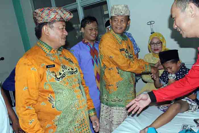 Bakti Sosial HUT ke-79, Pemkot Metro Adakan Khitanan Massal