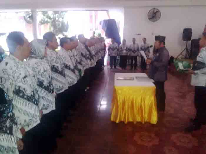 Bupati Zainudin Hasan Melantik Pengurus PGRI Lamsel 2016-2019