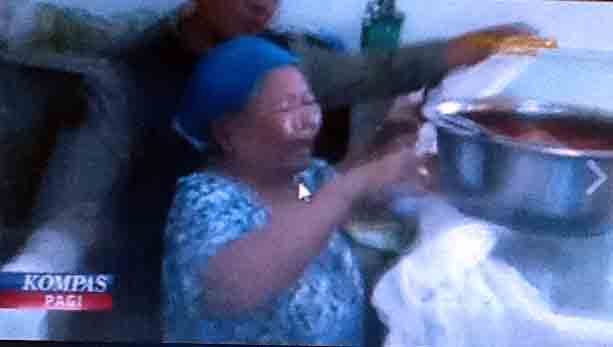 Atas Nama Perda dan Demi Ramadan, Periuk Nasi Orang Kecil Ditendang