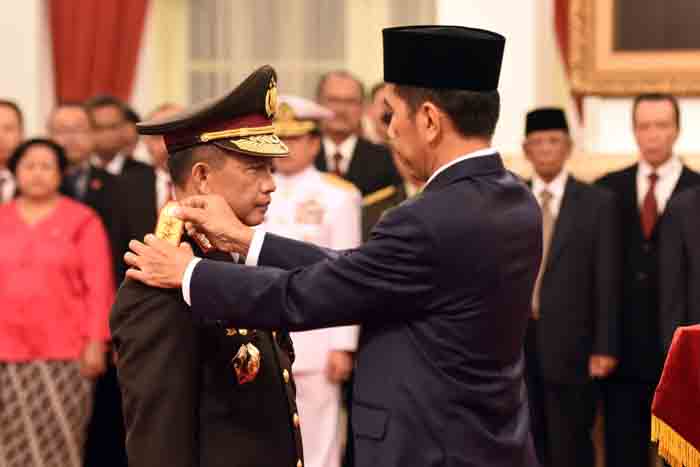 Dilantik Jadi Kapolri, Presiden Jokowi Tugasi Tito Lakukan Reformasi Polri Secara Menyeluruh