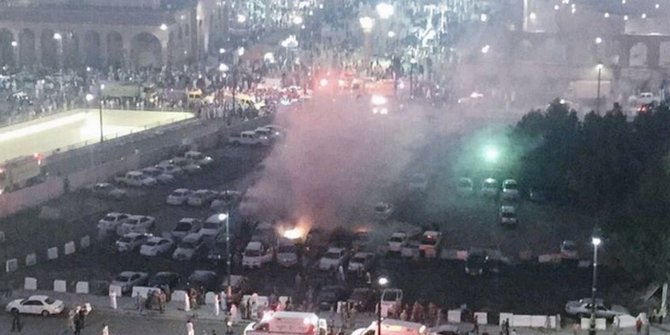 Ledakan Bom Bunuh Diri Guncang Dekat Masjid Nabawi