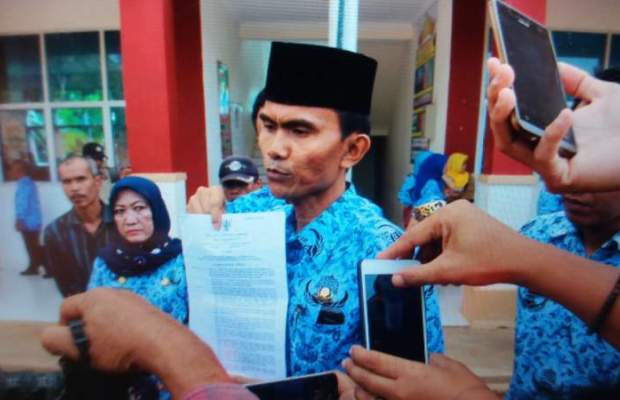 Hari Pertama Masuk Sekolah, Siswa SMKN 9 Bandarlampung Terusir dari Sekolahnya