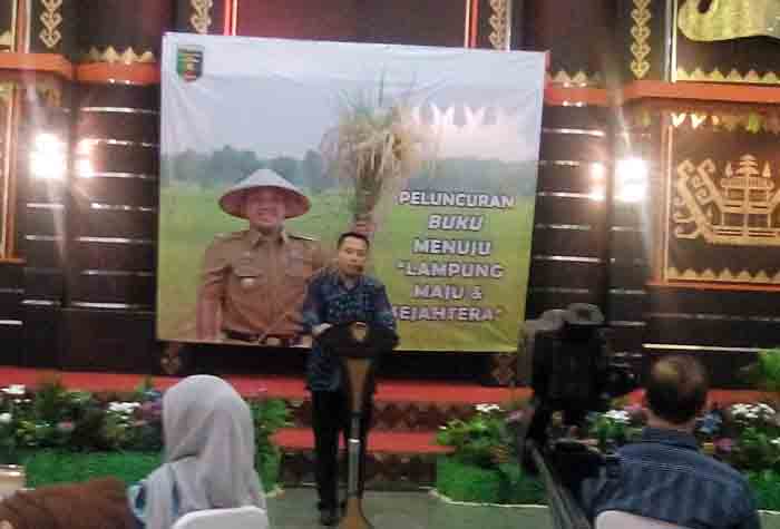 Buku “Menuju Lampung Maju dan Sejahtera” Diluncurkan pada HUT ke-36 Gubernur Ridho
