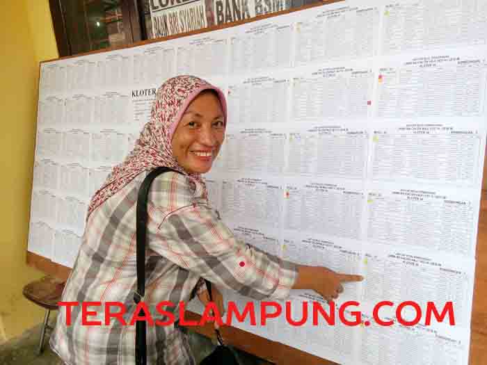 Nenek Dua Cucu Ini Akhirnya Dapat Kepastian Jadwal Berangkat Ibadah Haji