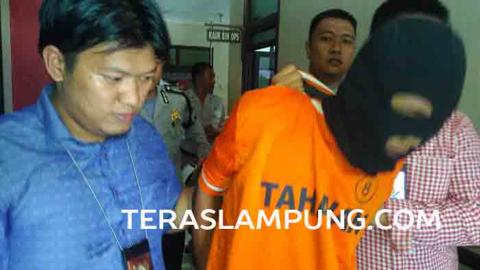 Panjat Pagar Tembok Belakang Rumah, Herman Cs Curi Dua Unit Mobil Mantan Majikannya