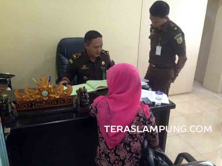 Kejaksaan Negeri Kotabumi Tangani Dugaan Pungli Prona Sertifikat Tanah di Desa Sri Agung