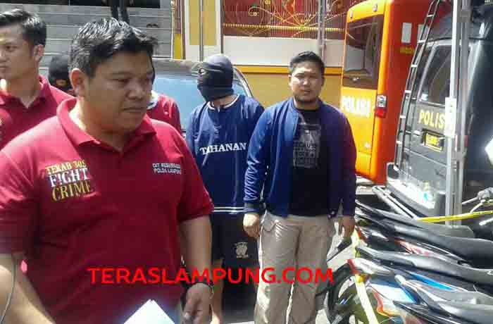 Preman Pemalak Sopir Truk Ditangkap Tekab 308 Polda Lampung