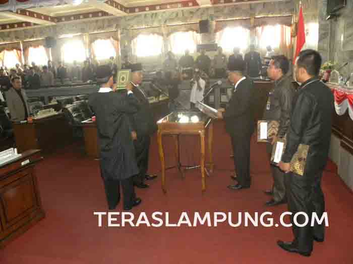 Rendi Apriansyah Resmi Gantikan Yapril sebagai Anggota DPRD Lampura