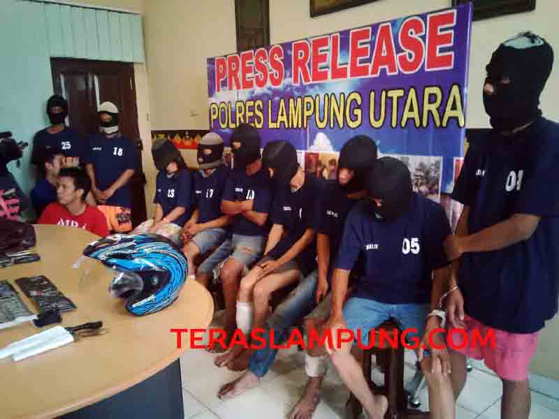Tekab 308 Polres Lampura Tangkap Kawanan Begal yang Kerap Beraksi di Jl K.S. Tubun Kotabumi