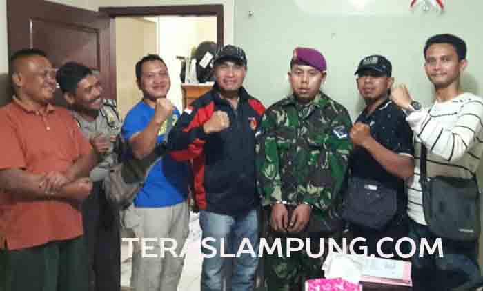 Berpura-pura Ajak Makan, Marinir Gadungan Gasak Motor Korban