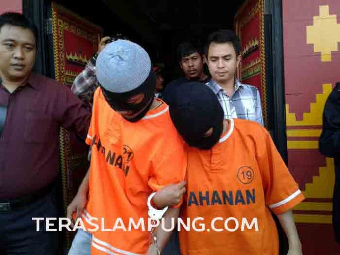 Menjambret Ponsel Mahasiswa, Sepasang Kekasih Dibekuk Polisi