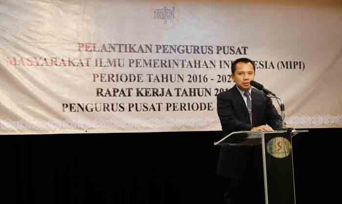 Ridho Ficardo Lantik Pengurus MIPI 2016-2021