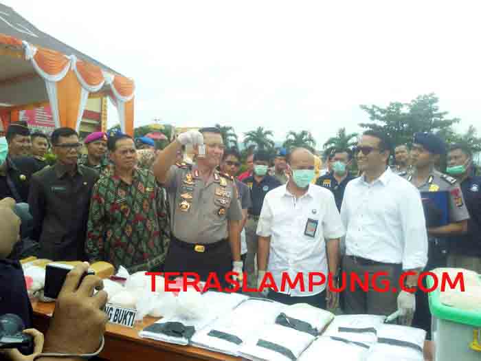 Kapolda Lampung Janji Beri Hadiah kepada Warga yang Tangkap Oknum Polisi Terlibat Narkoba