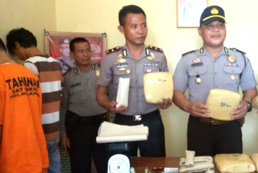 Tekab 308 Polsek Penengahan Gagalkan Penyelundupan Ganja 9 Kg di Bakauheni