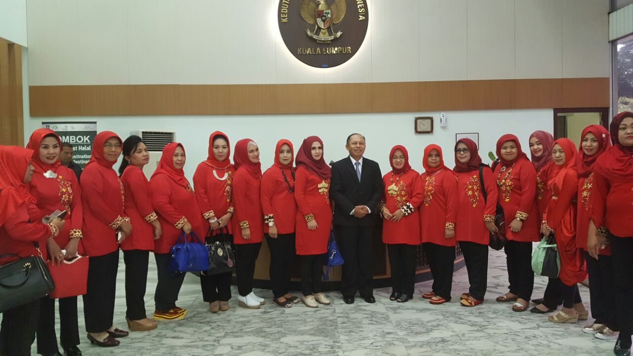 Empat Organisasi Perempuan Mesuji Studi Banding ke KBRI Kuala Lumpur