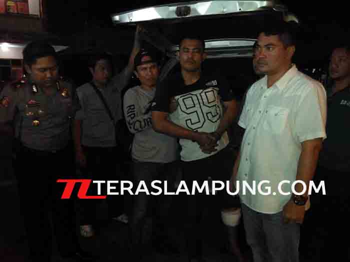 Tekab 308 Polresta Bandarlampung Tembak Begal di Jalan Ir. Sutami