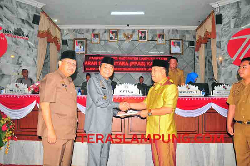 Bupati Lampung Utara Sampaikan Rancangan KUA-PPAS 2017