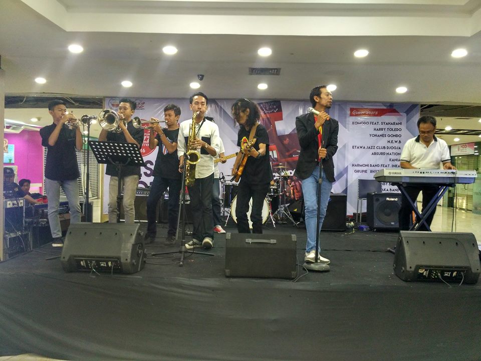 Asyiknya Menikmati Jazz di Mal Jelang “Lampung Jazz Festival II 2016”