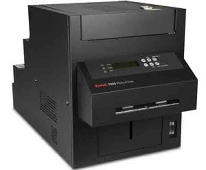 Iklan: Dijual Mesin Cetak Foto Merek Kodak 7000 (Second)