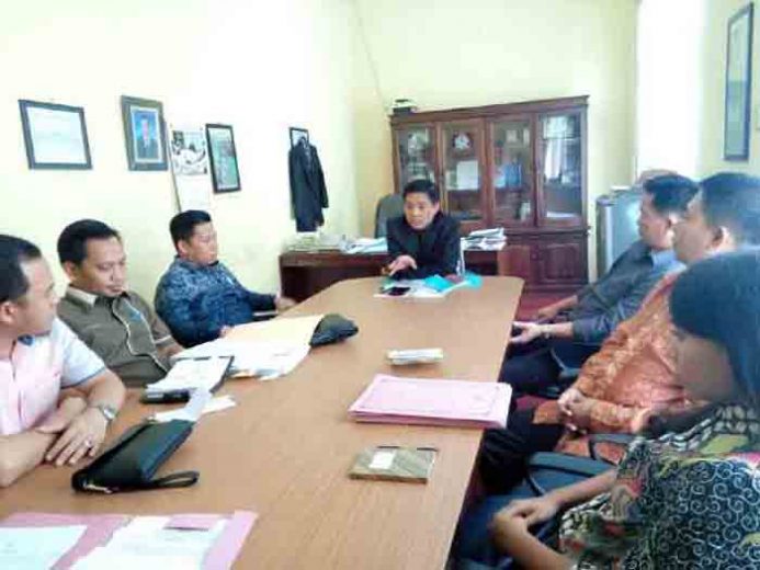 Komisi Informasi Kuatkan Putusan Mediasi Panwas-KPU Tulangbawang