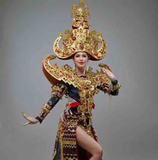 Protes Pemakaian Sigokh dengan Paha Terbuka oleh Peserta Miss Grand International