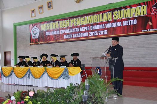 Djohan Hadiri Wisuda Akper Dharma Wacana Metro