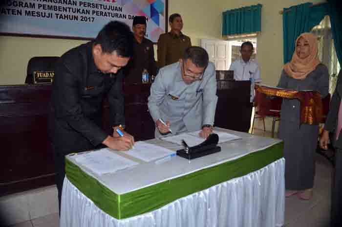 Pemkab Mesuji dan DPRD Usulkan Sembilan Raperda